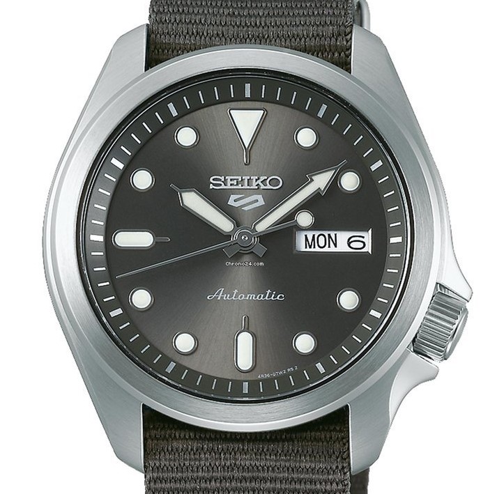 Seiko 5 Sports Automatic SRPE61K1 - zegarek męski 7
