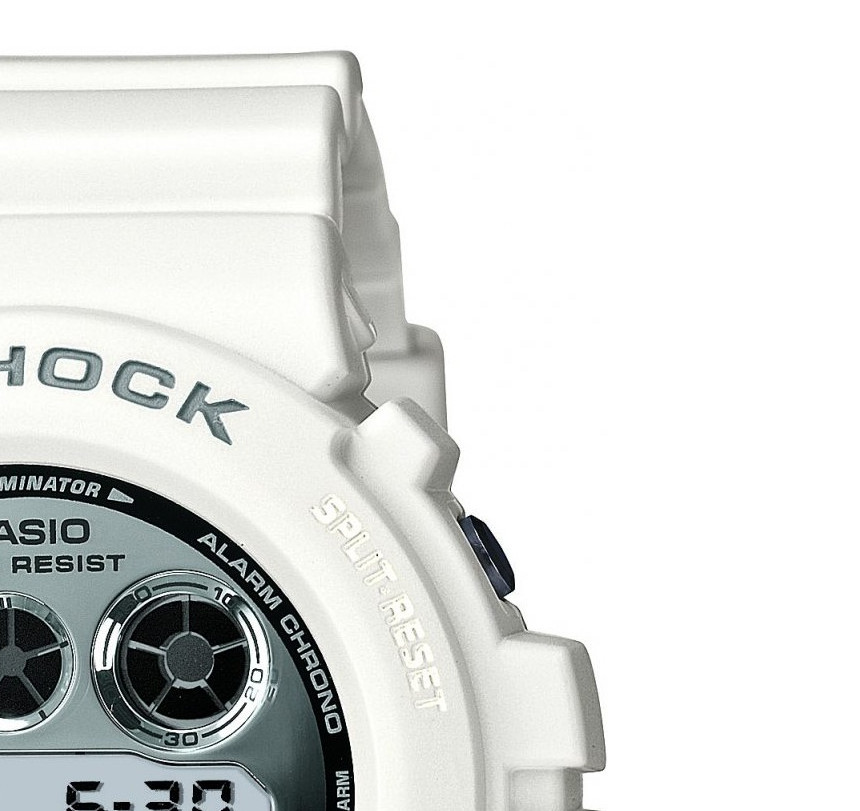 Casio GShock DW6900MR7 5