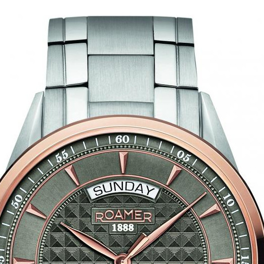 Roamer Superior Day Date 508293490550 3