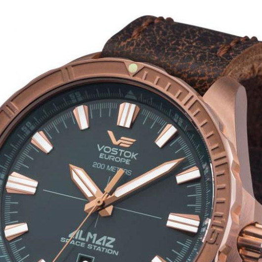 Vostok Europe Almaz NH35A320O507 3