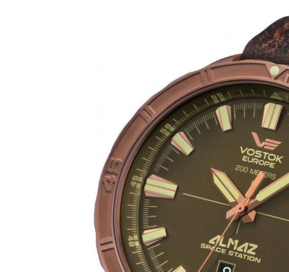 Vostok Europe Almaz NH35A320O516 4
