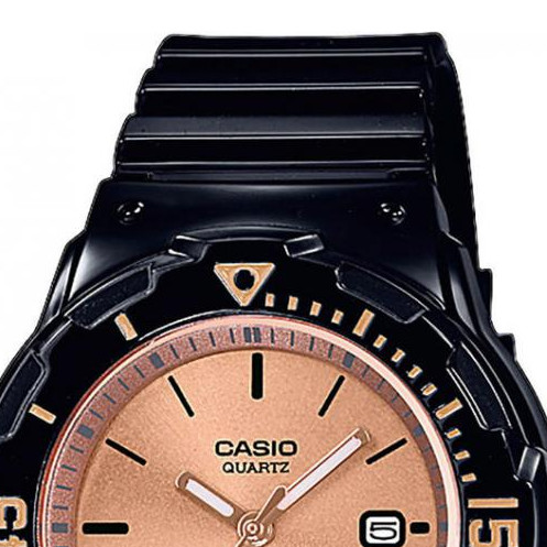 Zegarek Casio Sport LRW200H9E2 3