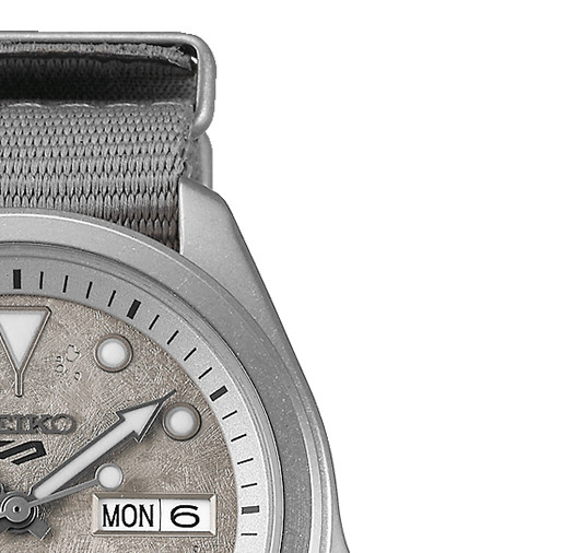 Seiko 5 Sports SRPG63K1 - zegarek męski 5