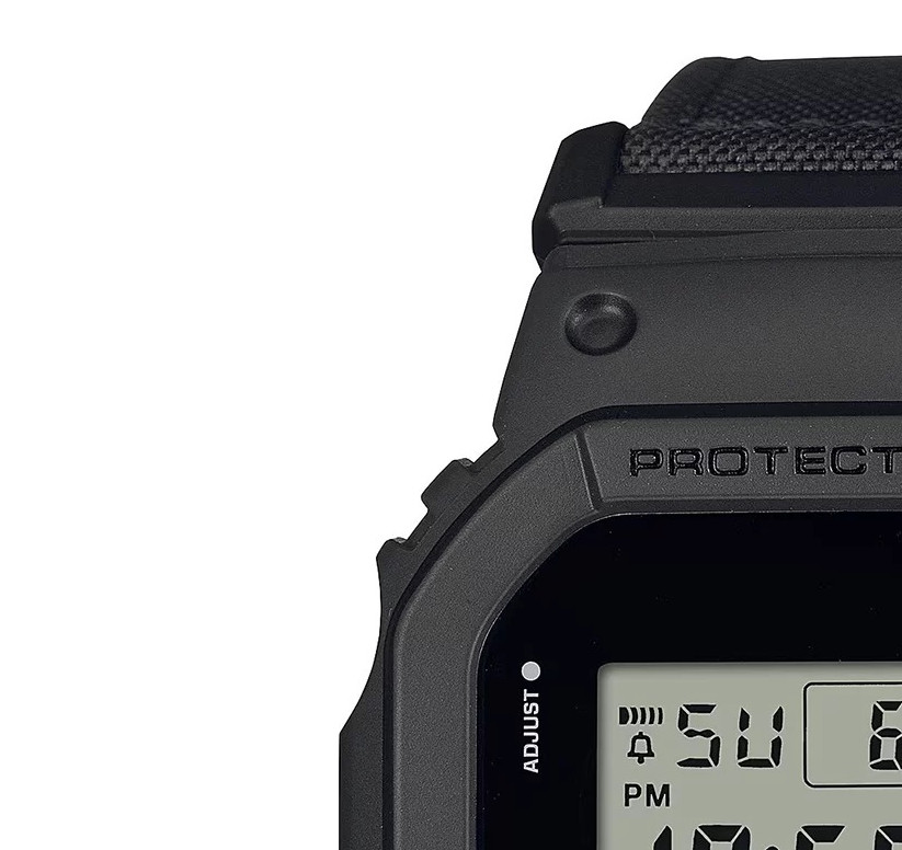 G-shock UTILITY BLACK DW-5600BCE-1 - zegarek męski 4