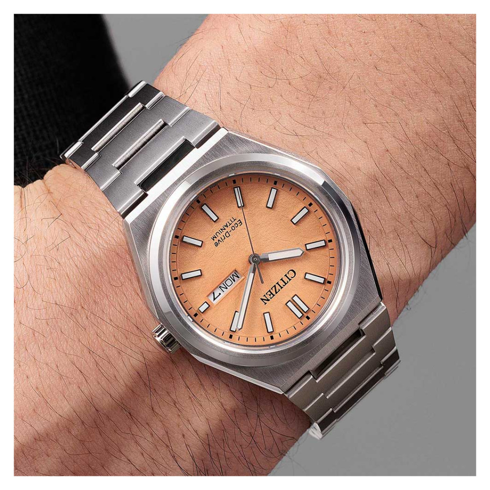 Citizen Super Titanium AW0130-85ZE - zegarek męski 10