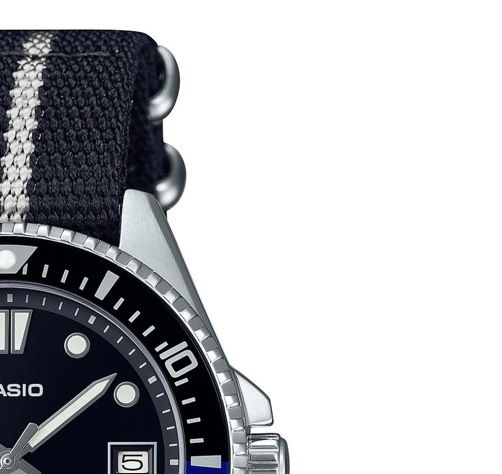 Casio MDV-10C-1A2VEF Duro - zegarek męski 5