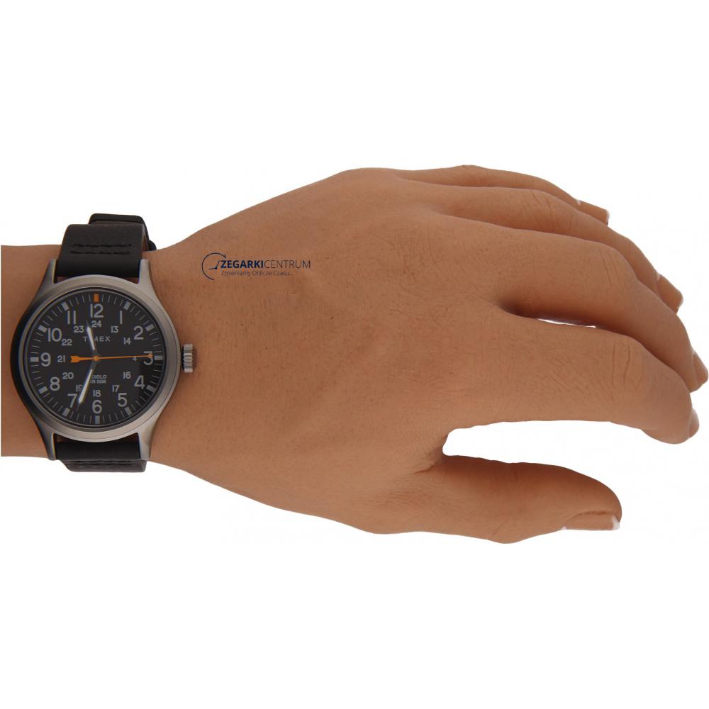 Timex Męskie TW2R46500 12