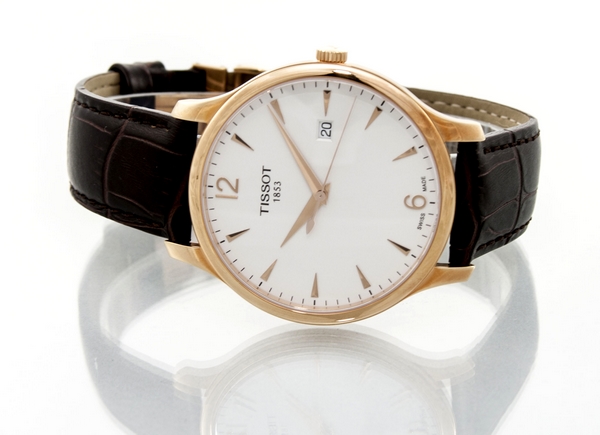 Tissot TRADITION GMT T0636103603700 7